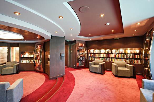 MSC Cruises MSC Splendida Library 4.jpg